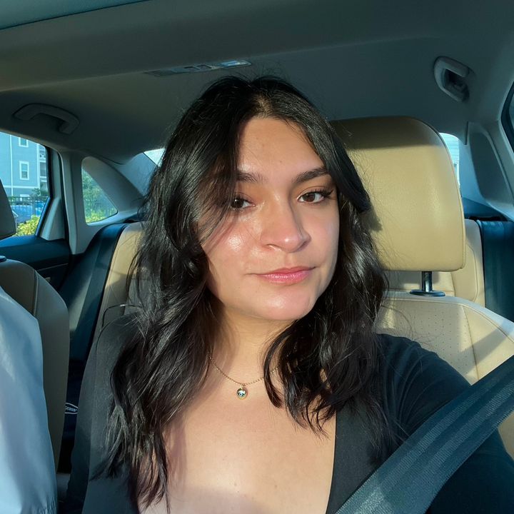 Profile Picture of Brenda (@brenduh) on Tiktok
