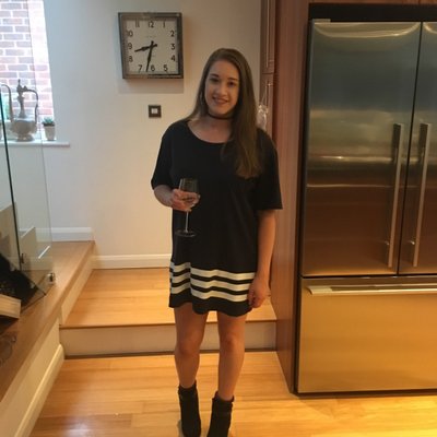 Profile Picture of Vicky Conway (@VickyConway98) on Twitter