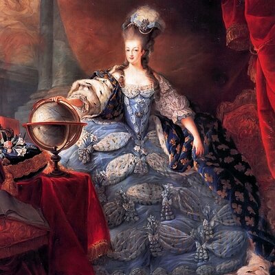 Profile Picture of Barbara Putnam (@midwestantiquer) on Twitter