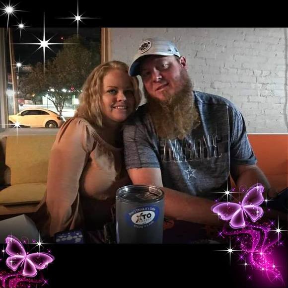 Profile Picture of Casie Skipworth (@casies82) on Poshmark