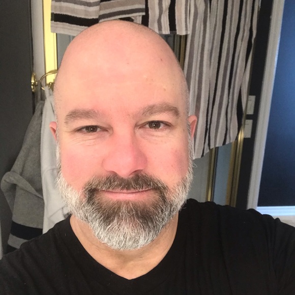 Profile Picture of Patrick Bougie (@patrickbougie) on Poshmark