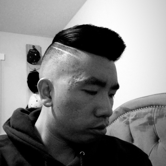 Profile Picture of Jeff Fung (@xelence) on Poshmark