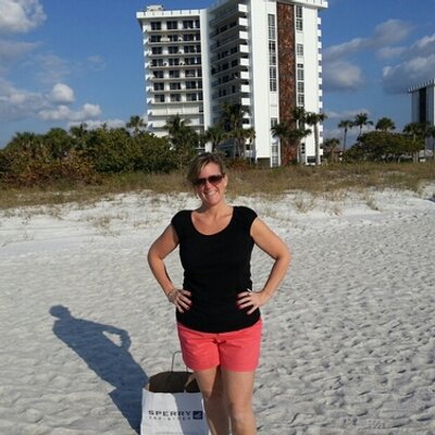 Profile Picture of Pam Mcgowan (@pammcgowan) on Twitter