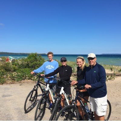 Profile Picture of Janet Friedrich (@friedrich_janet) on Twitter