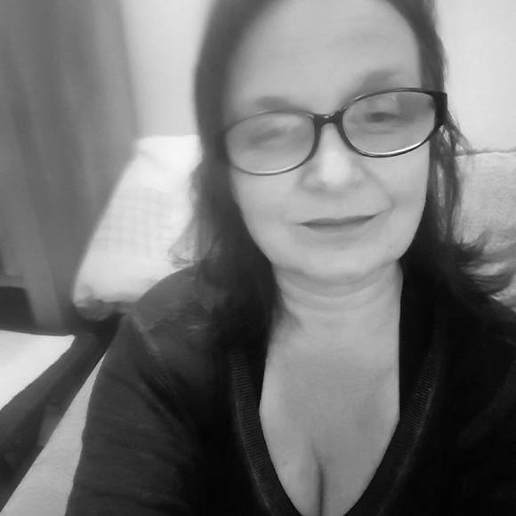 Profile Picture of Mardi Scarantino (@mardiscarantino) on Poshmark