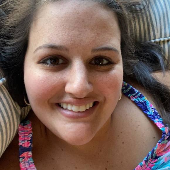 Profile Picture of Annie Giannattasio (@dcmbrbaby123) on Poshmark