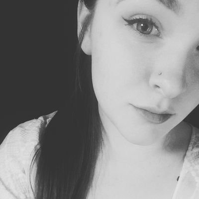 Profile Picture of Cassandra Warren (@cassiewarren073) on Twitter