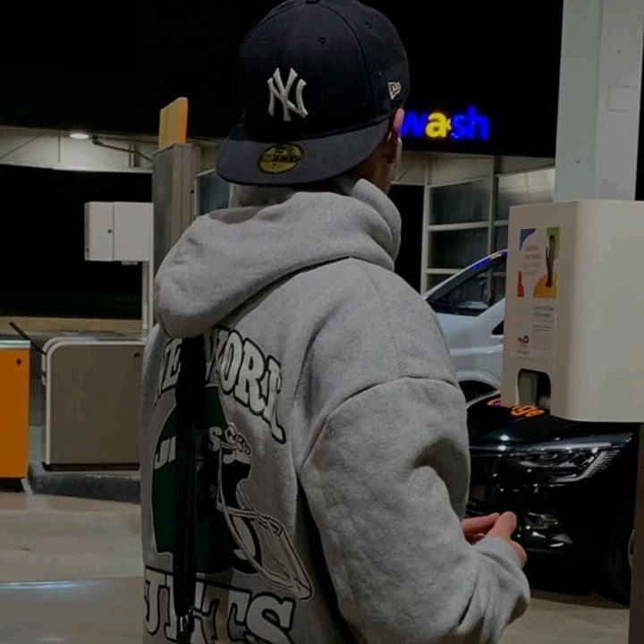 Profile Picture of Adam lefevre (@adam.lefevre) on Tiktok