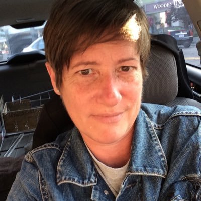 Profile Picture of Cindy Burton (@cindylburton) on Twitter