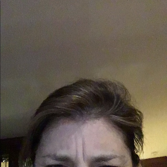 Profile Picture of Loren Chavez (@momof5246) on Poshmark