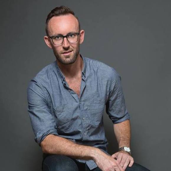 Profile Picture of Mark Halsell (@markhalsell) on Poshmark