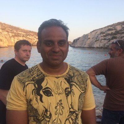 Profile Picture of Neil D'Souza (@neildsouza8) on Twitter