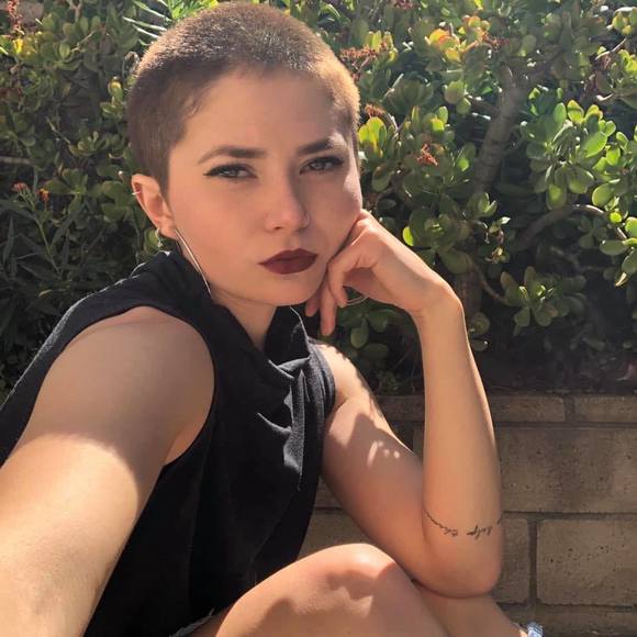 Profile Picture of Kendall Richards (@kendallricha847) on Poshmark
