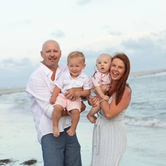 Profile Picture of Christy Rosselli (@crosselli) on Poshmark