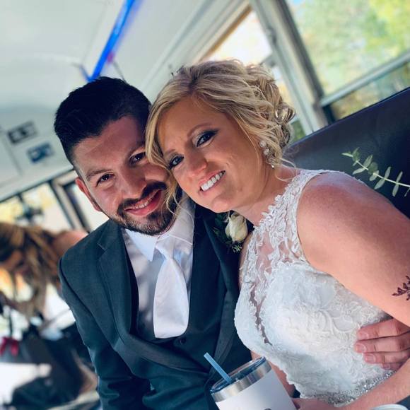 Profile Picture of Melissa Immel (@mimmel1987) on Poshmark