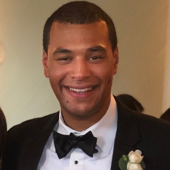 Profile Picture of Damien Sharp (@drsharp2) on Poshmark