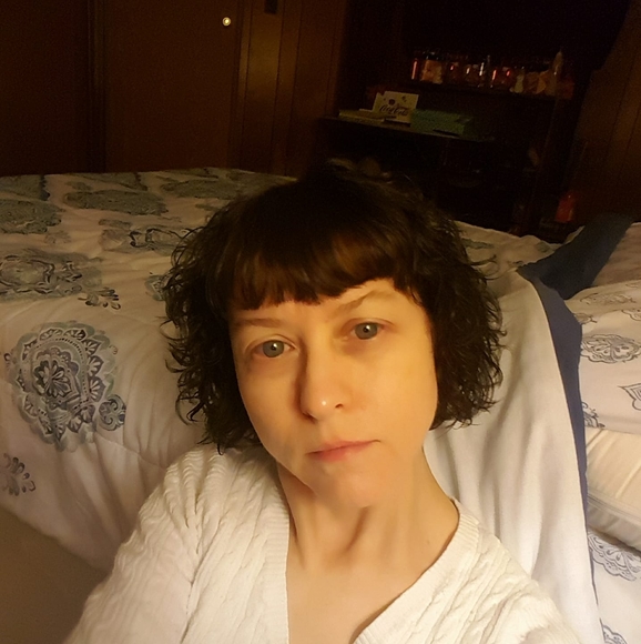 Profile Picture of Brandy Baldwin (@brandy72bell) on Poshmark