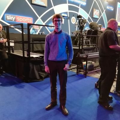 Profile Picture of Josh Green (@JoshGreenMedia) on Twitter