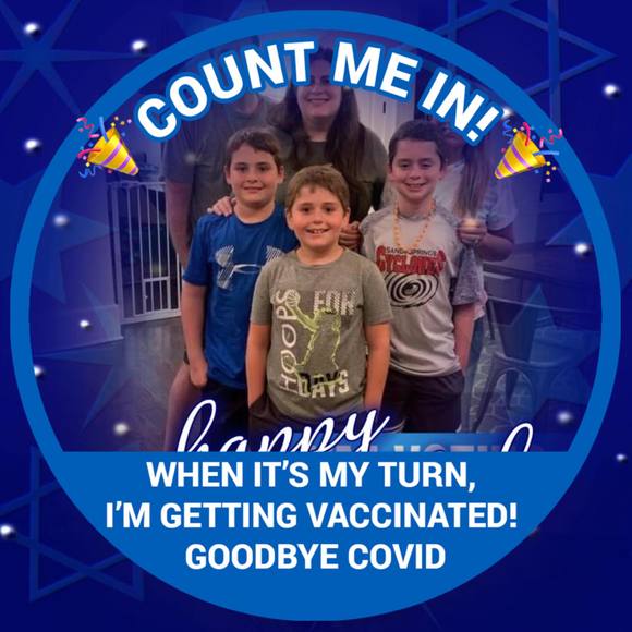 Profile Picture of Lynn Margolies (@lfm5252) on Poshmark