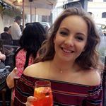 Profile Picture of Louise Sinclair (@2121lou) on Instagram