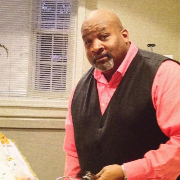 Profile Picture of Willis Mitchell (@popomitch1756) on Poshmark
