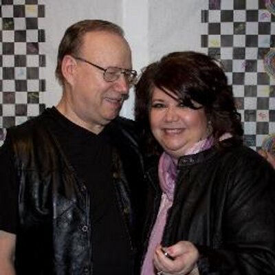 Profile Picture of Kim Sands (@kim_e_sands) on Twitter