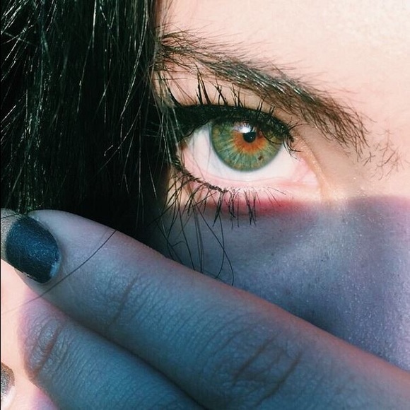 Profile Picture of Sarah Celik (@sarah446) on Poshmark