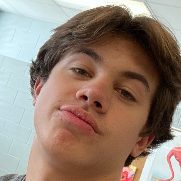 Profile Picture of Ben Clark (@benclark318) on Poshmark