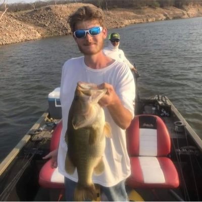 DAKOTA REEVES - Twitter Profile Picture of DAKOTA REEVES (@DAKOTAREEVES18) on Twitter