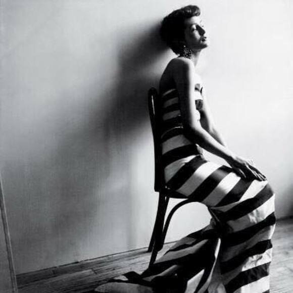 Profile Picture of Dee Laboy (@ddlaboy) on Poshmark