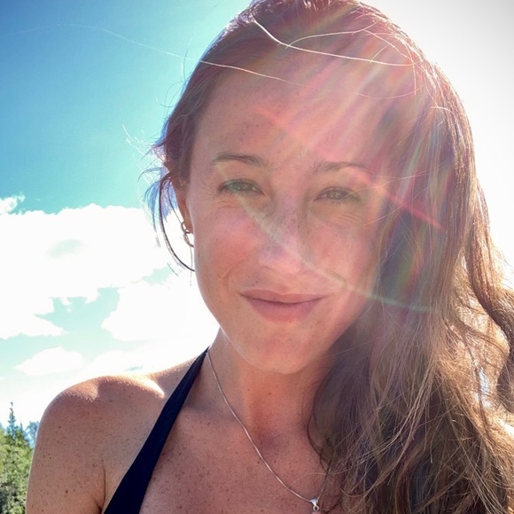 Profile Picture of Audrey Cavanagh (@audcavanagh) on Poshmark