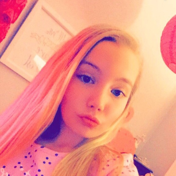 Profile Picture of Madison Pfleger (@madisonpfleger) on Poshmark