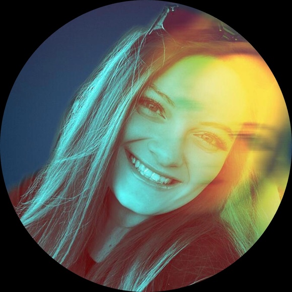 Profile Picture of Jordan Roach (@jordannroach) on Poshmark