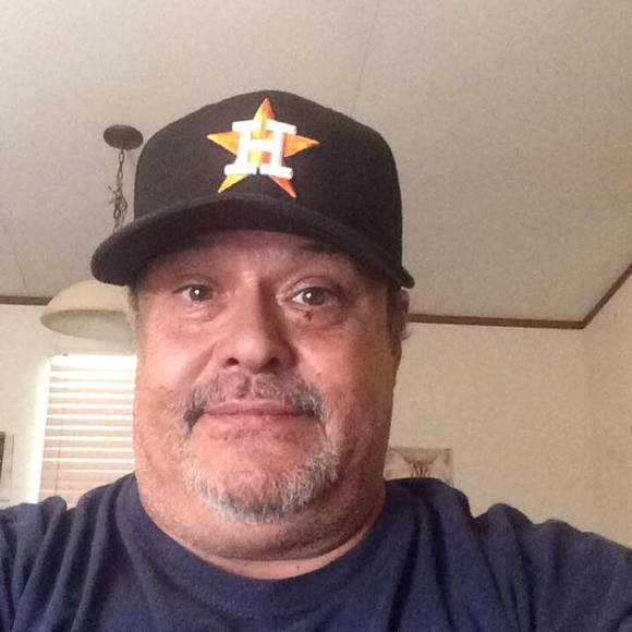 Profile Picture of Kenneth Durrett (@kennethdurrett) on Poshmark