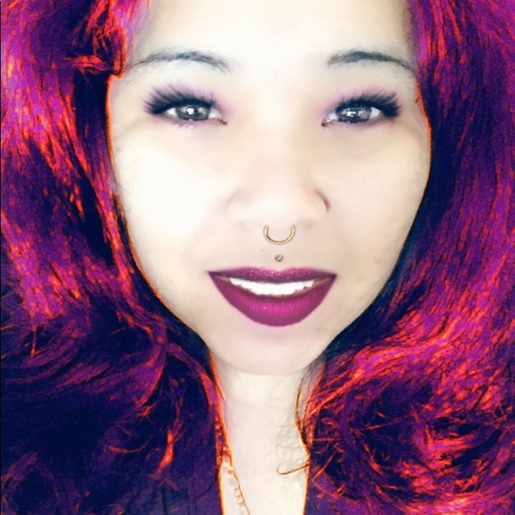 Profile Picture of Emma Jimenez (@em_rodriguez) on Poshmark