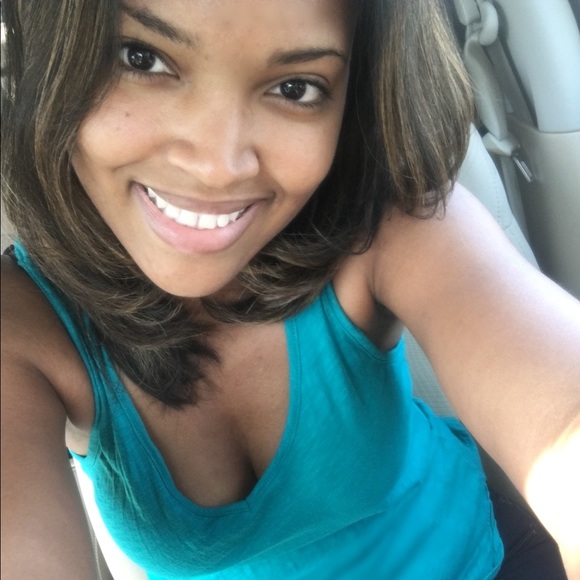 Profile Photo of Kimberly Watson (@kimmykim032003) on Poshmark