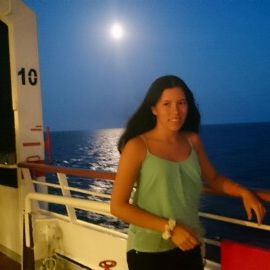 Profile Picture of Claudia Martinez Lafarga (@cmartinezlafarg) on Pinterest