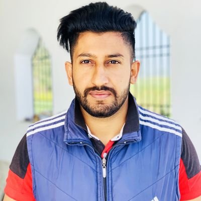 Profile Picture of Maninder Grewal (@grewal477) on Twitter