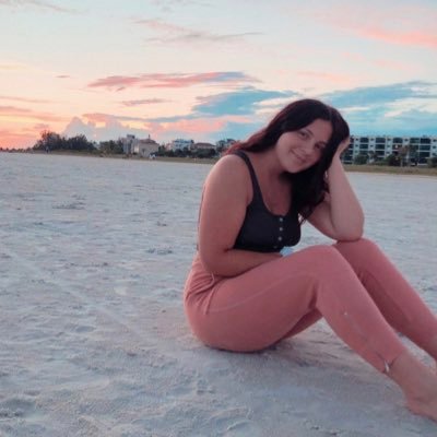 Profile Photo of Amberrrr (@AmberLeighVeras) on Twitter