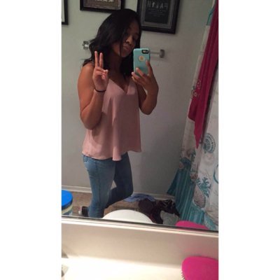 Profile Picture of Tabitha Serrano (@pimpdaddyytabby) on Twitter