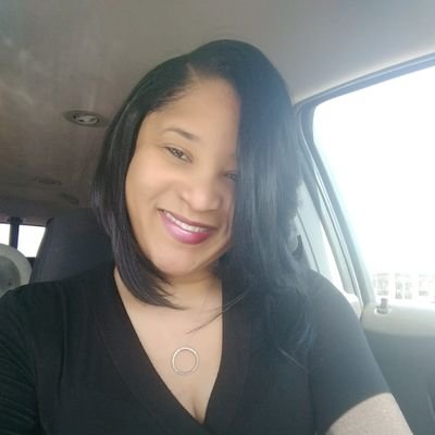 Profile Picture of Monique Johnson (@mojo739) on Twitter