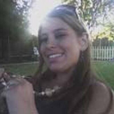 Profile Picture of Paula Baughman (@PaulasyM) on Twitter