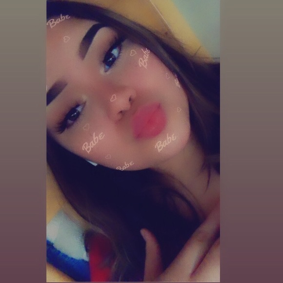 Adilene Ibarra - Poshmark Profile Picture of Adilene Ibarra (@adileneibarra20) on Poshmark