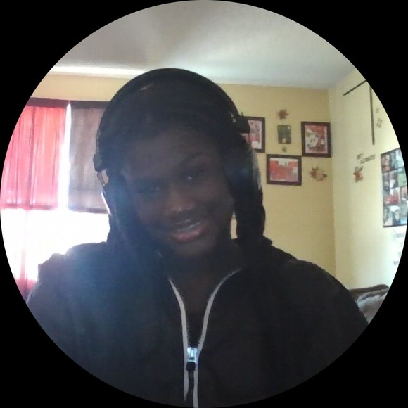 Profile Picture of Gamia Brinson (@gamia183815) on Poshmark