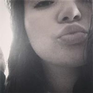 Profile Picture of Mia Gregg (@vigliaccoo) on Myspace