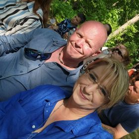 Profile Picture of Ericka Ehret (@ijoboko) on Pinterest