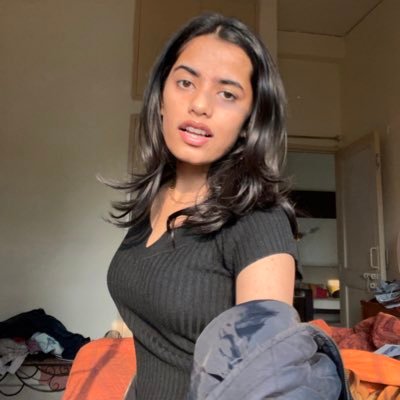 Profile Picture of Rhea Singh (@rheasingh2510) on Twitter