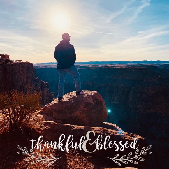 Profile Picture of Moises Ayala (@moi2815) on Poshmark