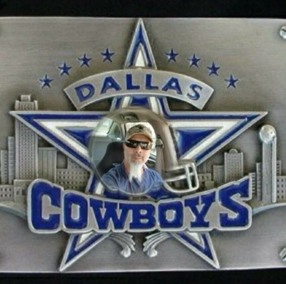 Profile Picture of Tony Tovar (@tonytovar921) on Poshmark