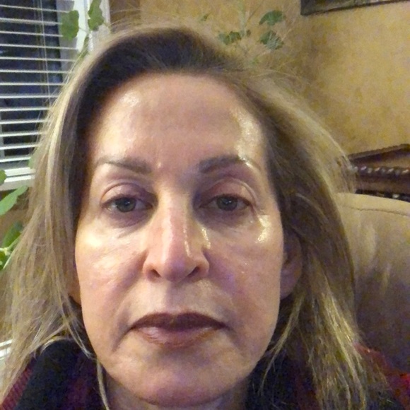 Profile Picture of Sherry Moallem (@v26620) on Poshmark